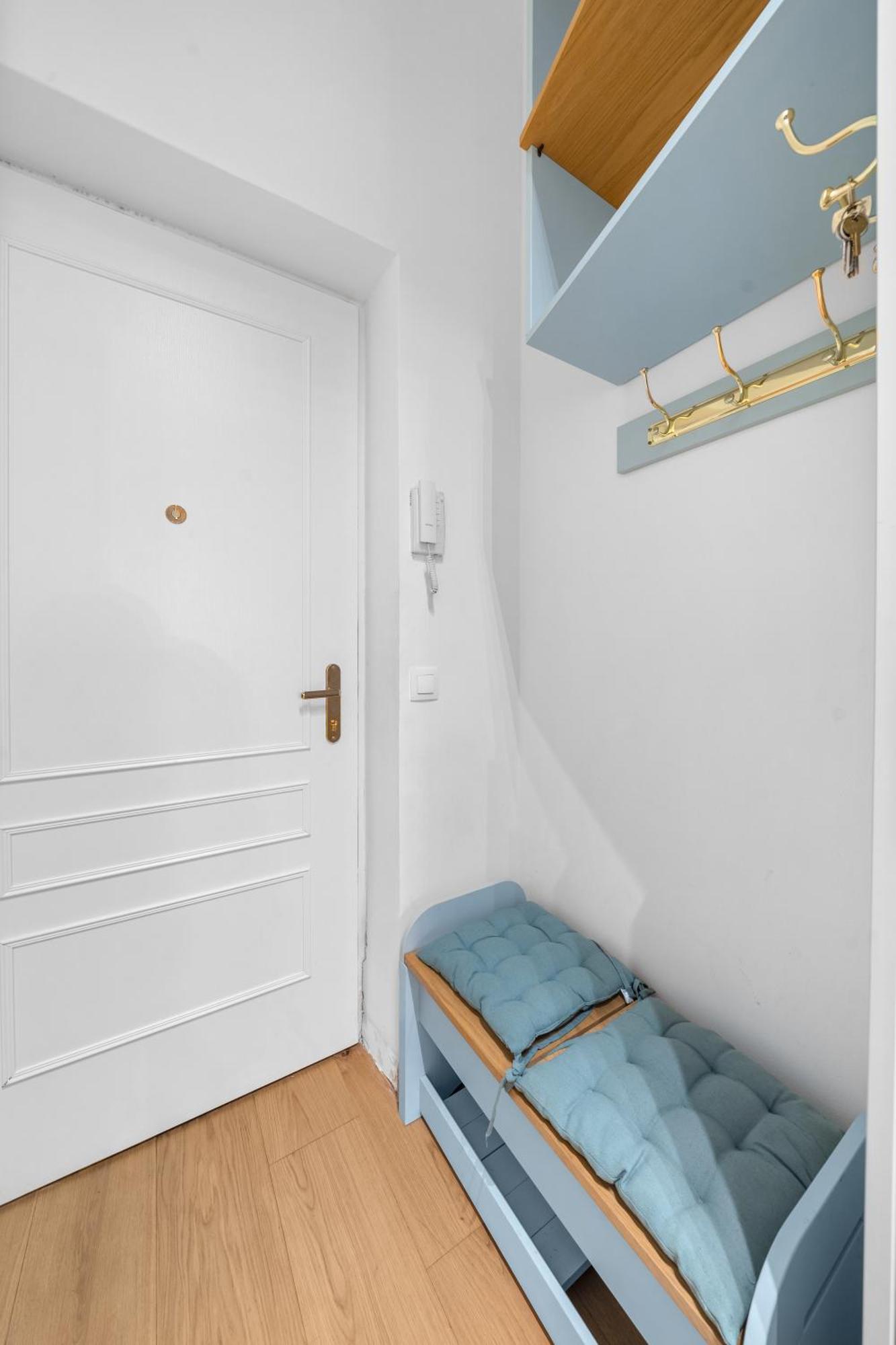 Central Vienna Apartment With Garden View Exteriör bild